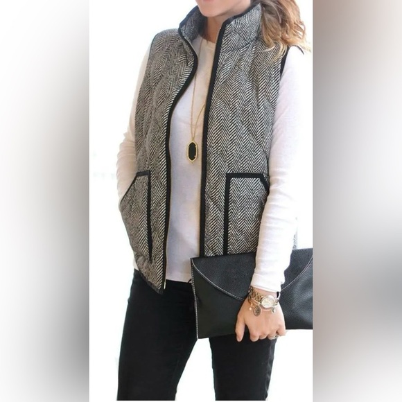 J. Crew Black grey Herringbone zip front high collar Vest w pockets size Medium - Picture 1 of 10